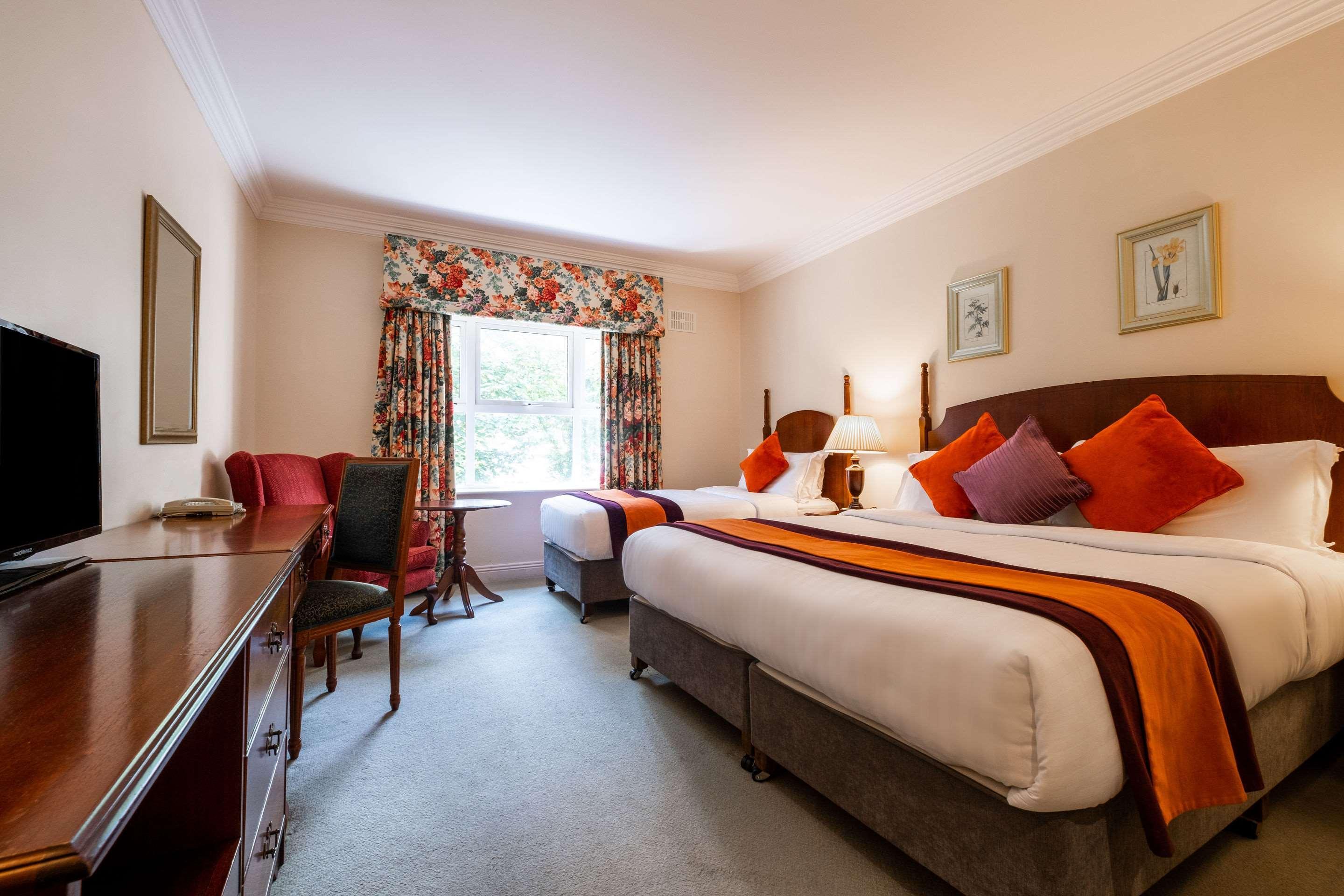 Hotel Woodstock Ennis Dış mekan fotoğraf